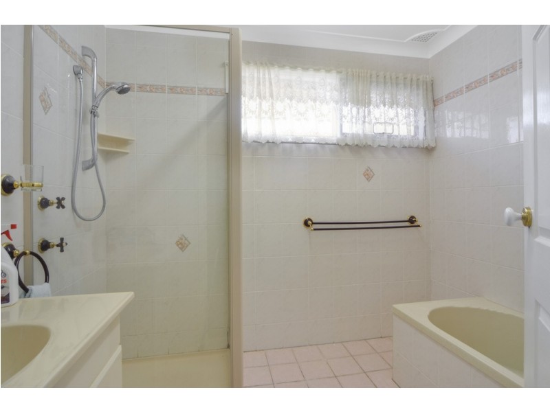 29 Amalfi Crescent, Nowra NSW 2541