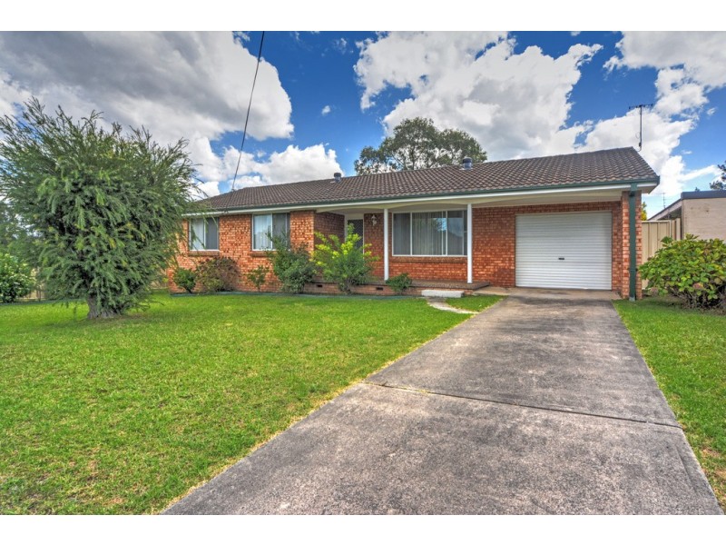 13 Wellesley Place, Nowra NSW 2541