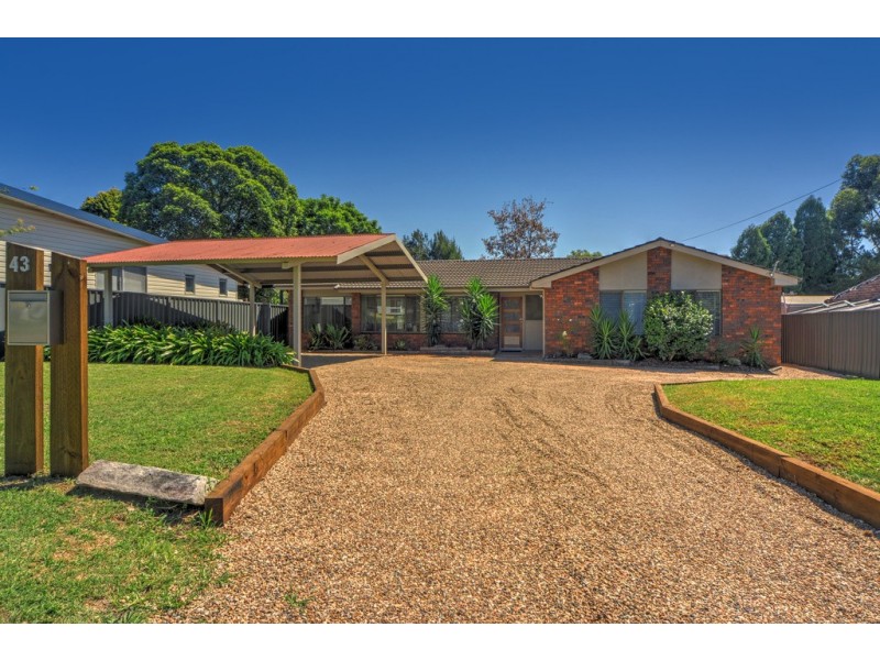 43 Page Avenue, North Nowra NSW 2541