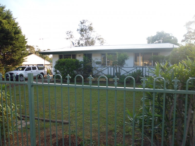 35 Judith Drive, North Nowra NSW 2541