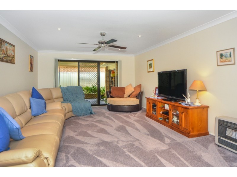 6 Juniper Place, Worrigee NSW 2540