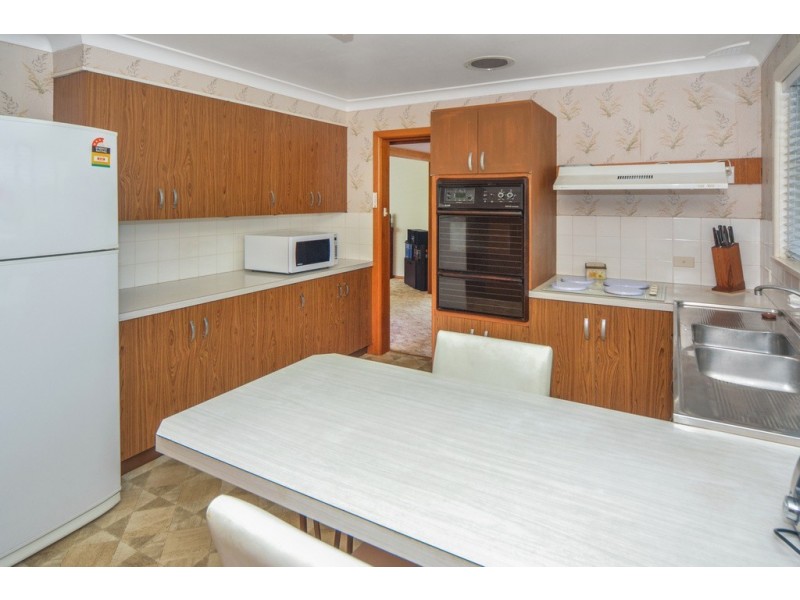 13 Bernadette Avenue, Nowra NSW 2541