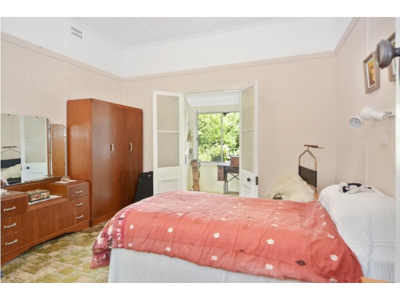 128 Plunkett Street, Nowra NSW 2541