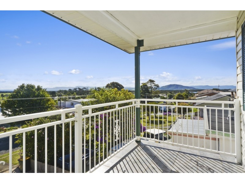 24 Berrellan Street, Greenwell Point NSW 2540