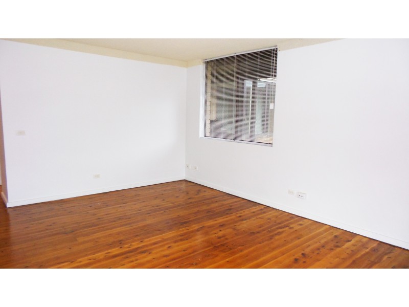 1/3 Shorland Place, Nowra NSW 2541