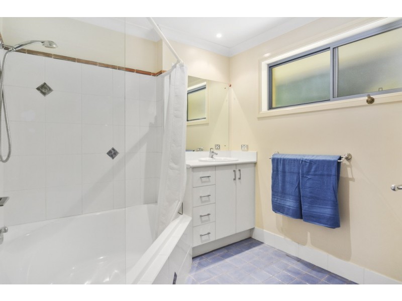 14 Lowana Close, Tapitallee NSW 2540