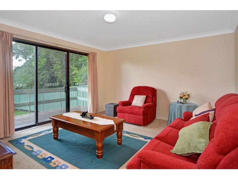15 Elder Crescent, Nowra NSW 2541