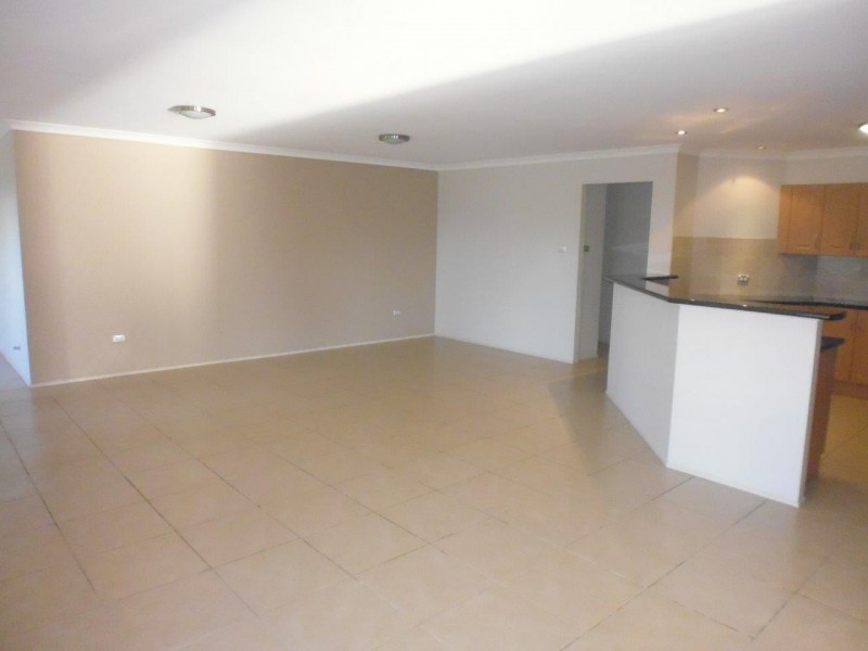 21 Carrington Park Drive, Nowra NSW 2541