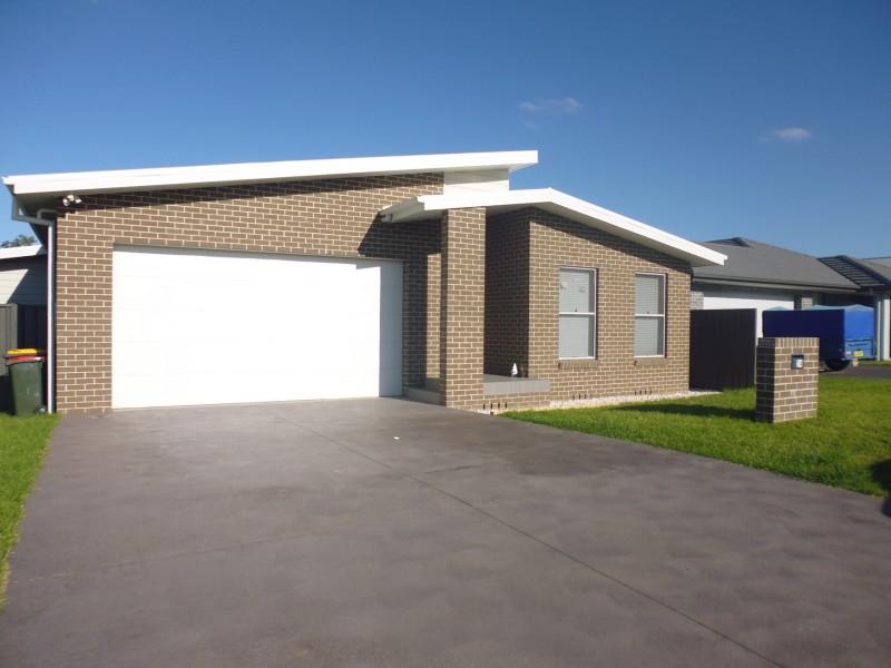 24 Fantail Street, South Nowra NSW 2541