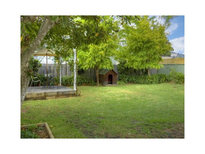107 East Street, Nowra NSW 2541