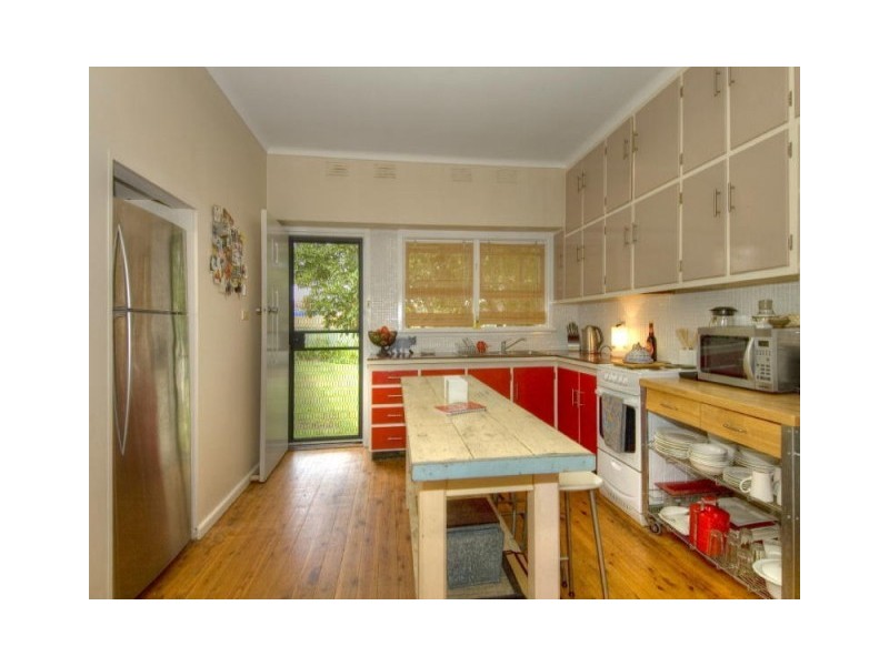 107 East Street, Nowra NSW 2541