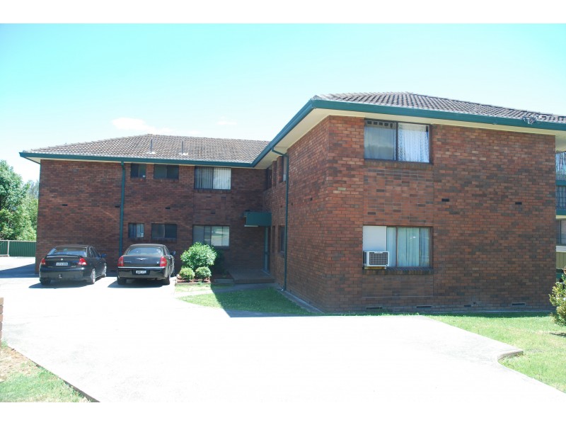 2/91 Moss Street, Nowra NSW 2541