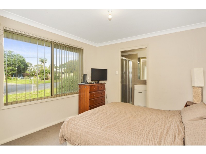 29 Depot Road, West Nowra NSW 2541