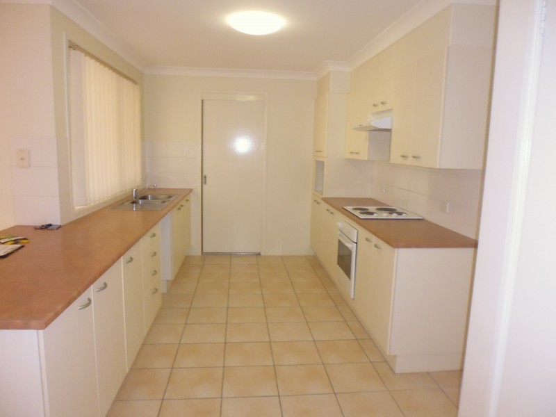 15 St James Crescent, Worrigee NSW 2540