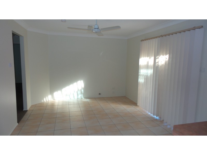 15 St James Crescent, Worrigee NSW 2540