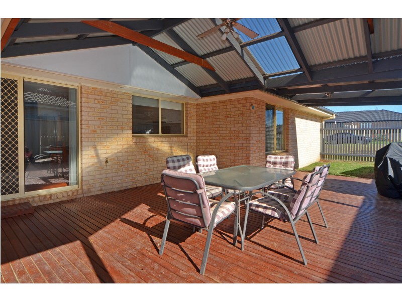 6 Golden Ash Close, Worrigee NSW 2540