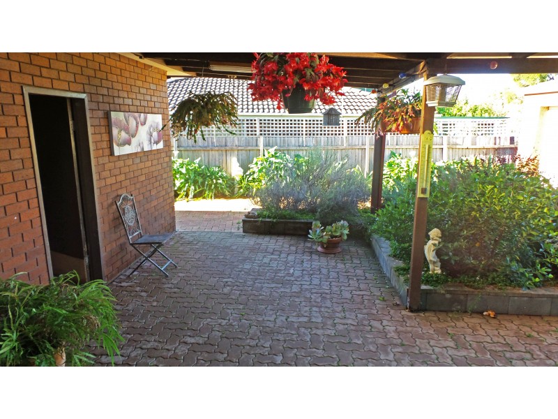 2 Ellis Place, Nowra NSW 2541