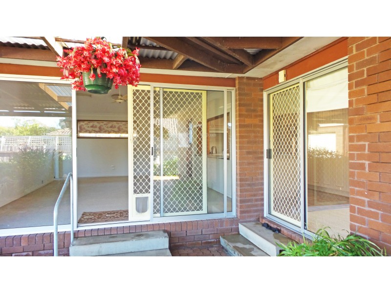2 Ellis Place, Nowra NSW 2541