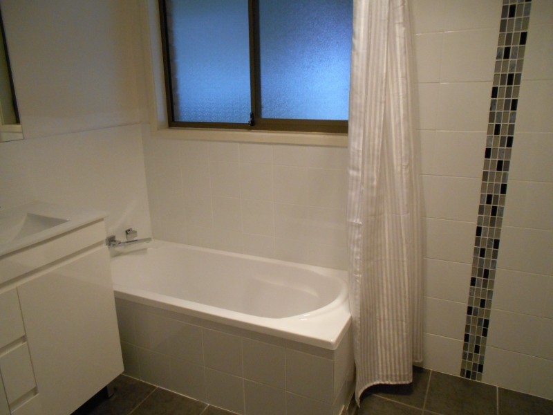 65 Meroo Road, Bomaderry NSW 2541