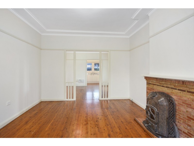 129 Kinghorne Street, Nowra NSW 2541