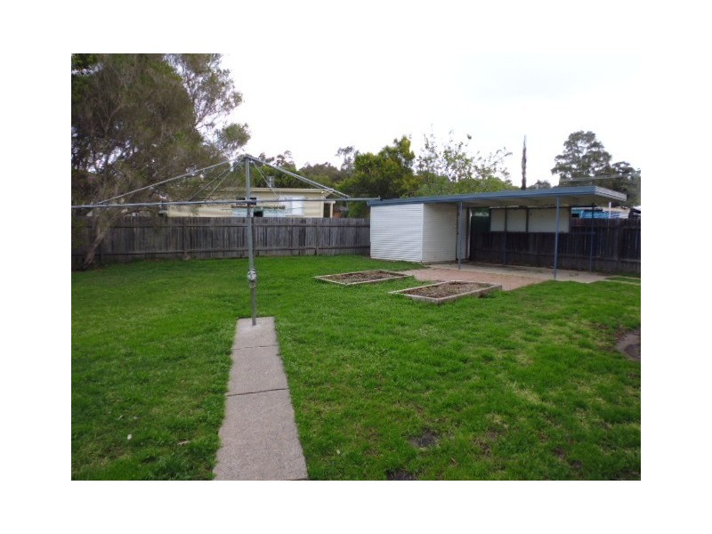 54 McKay Street, Nowra NSW 2541