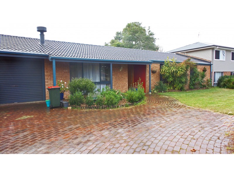 2 Ambassador Avenue, North Nowra NSW 2541
