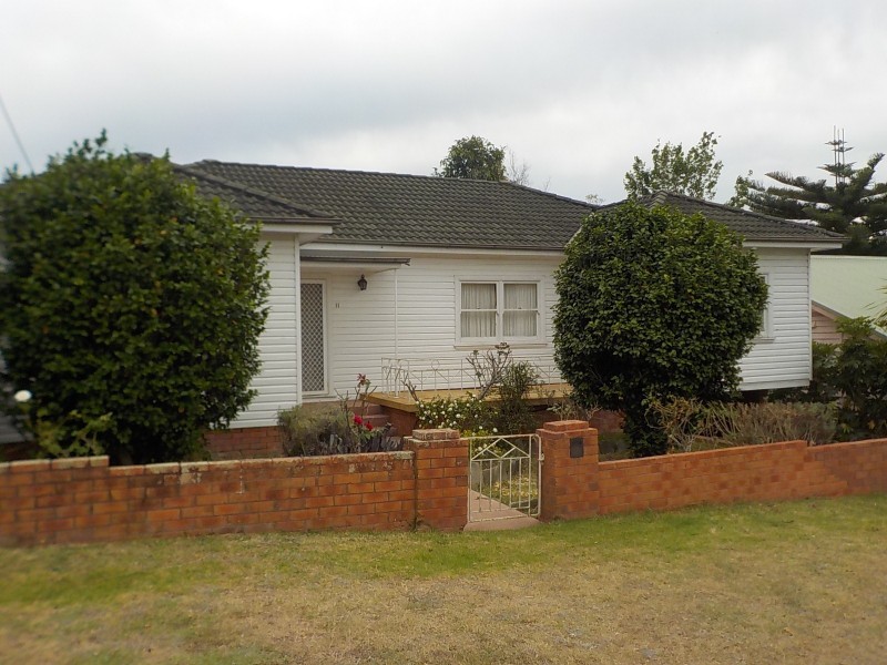 11 Osborne Street, Nowra NSW 2541