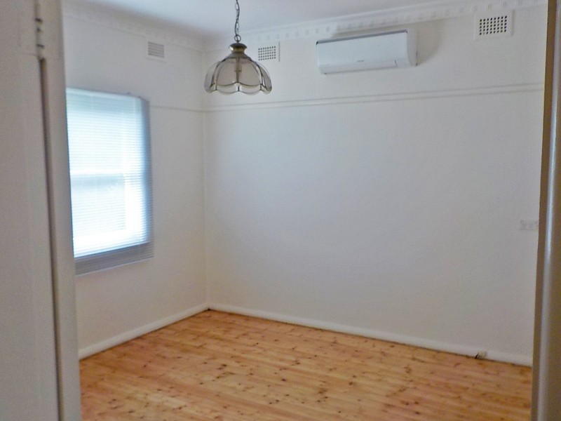 11 Osborne Street, Nowra NSW 2541