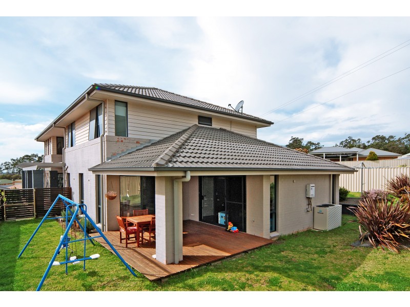 12 Myall Close, Nowra NSW 2541