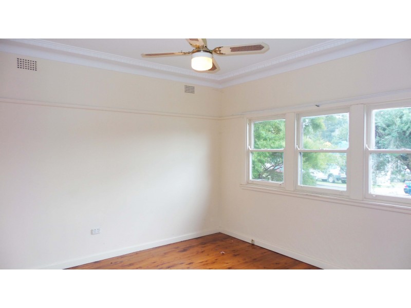 2 Ernest Street, Nowra NSW 2541