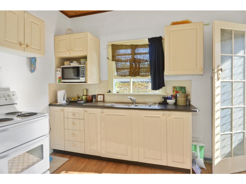 9A Hale Avenue, Nowra NSW 2541