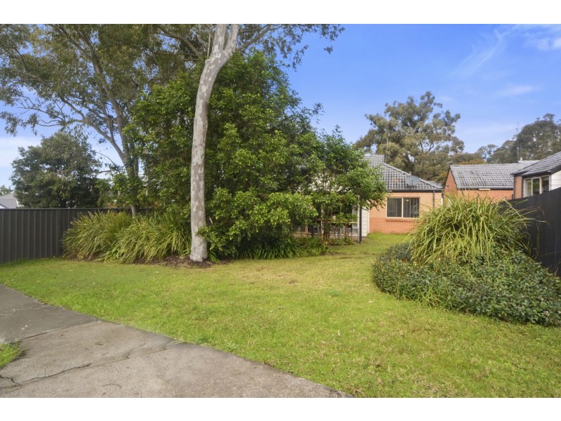 12/33 Lynburn Avenue, Bomaderry NSW 2541