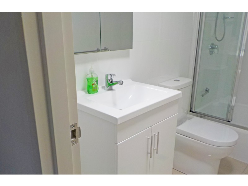 11/429 Princes Highway, Bomaderry NSW 2541