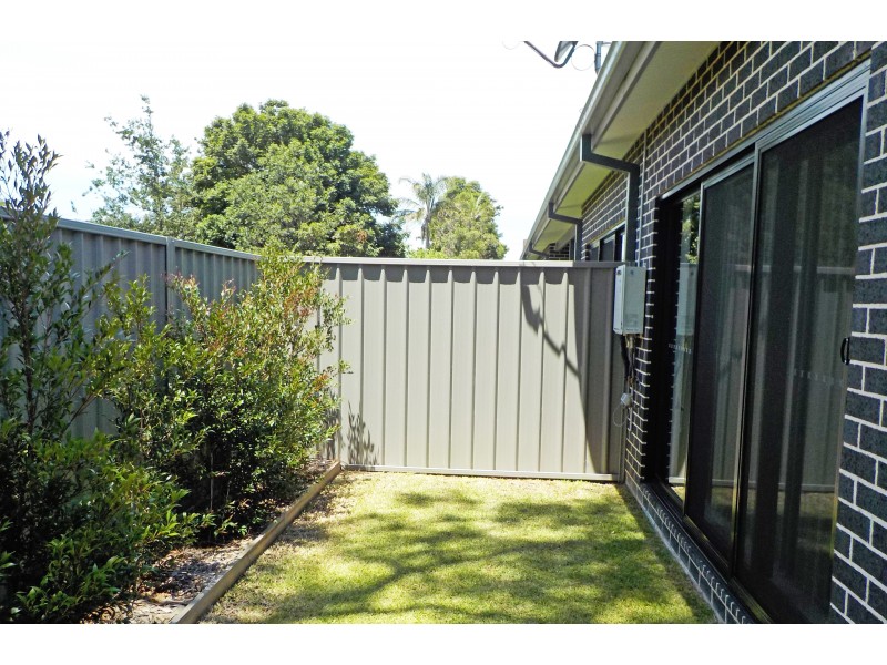 11/429 Princes Highway, Bomaderry NSW 2541