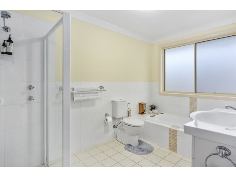 16 Royal Street, Worrigee NSW 2540