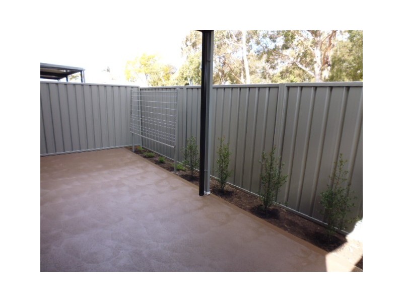 6/429a Princes Highway, Bomaderry NSW 2541