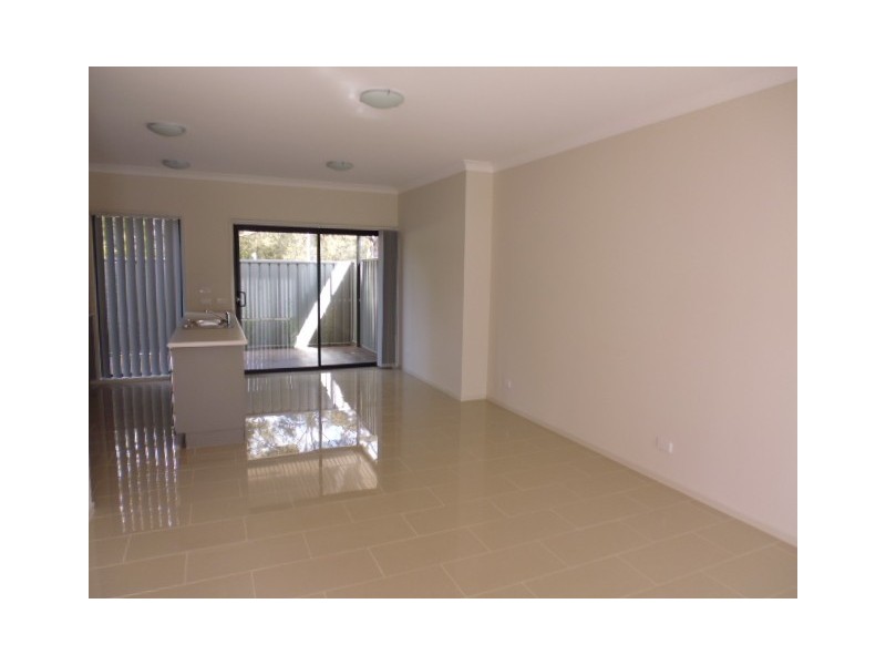 6/429a Princes Highway, Bomaderry NSW 2541