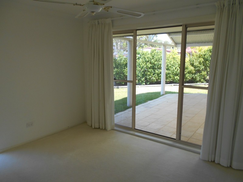 9 Cavanagh Lane, West Nowra NSW 2541