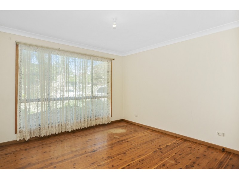 11 Bernadette Avenue, Nowra NSW 2541