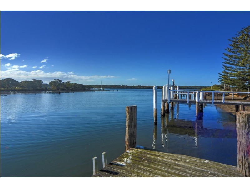 19 Adelaide Street, Greenwell Point NSW 2540