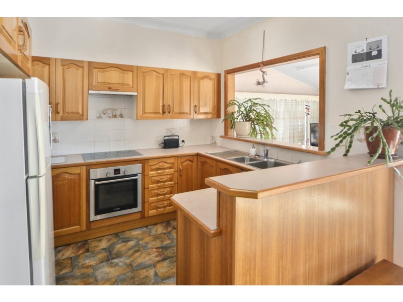 19 Adelaide Street, Greenwell Point NSW 2540