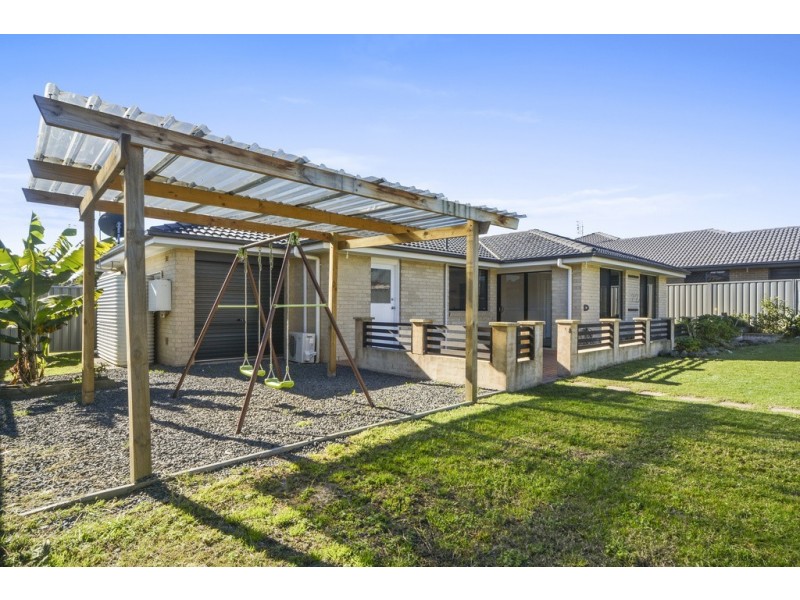 17 Terralla Grove, South Nowra NSW 2541