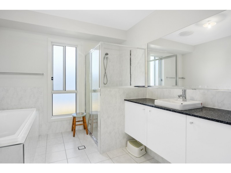 2 Gumnut Way, North Nowra NSW 2541