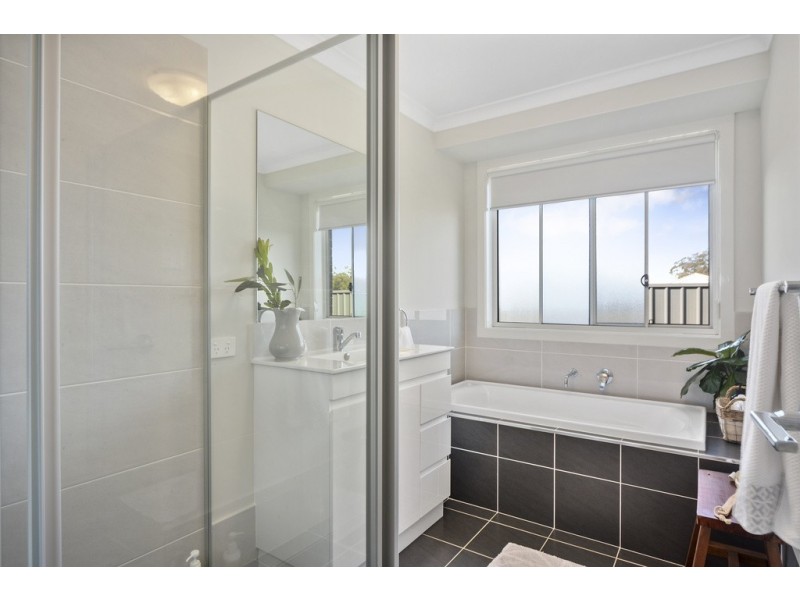 6 Dove Close, South Nowra NSW 2541