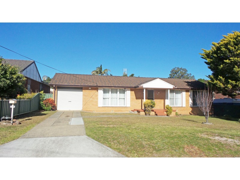 16 Salisbury Drive, Nowra NSW 2541