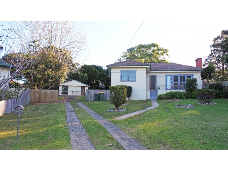 39 Mulgen Crescent, Bomaderry NSW 2541