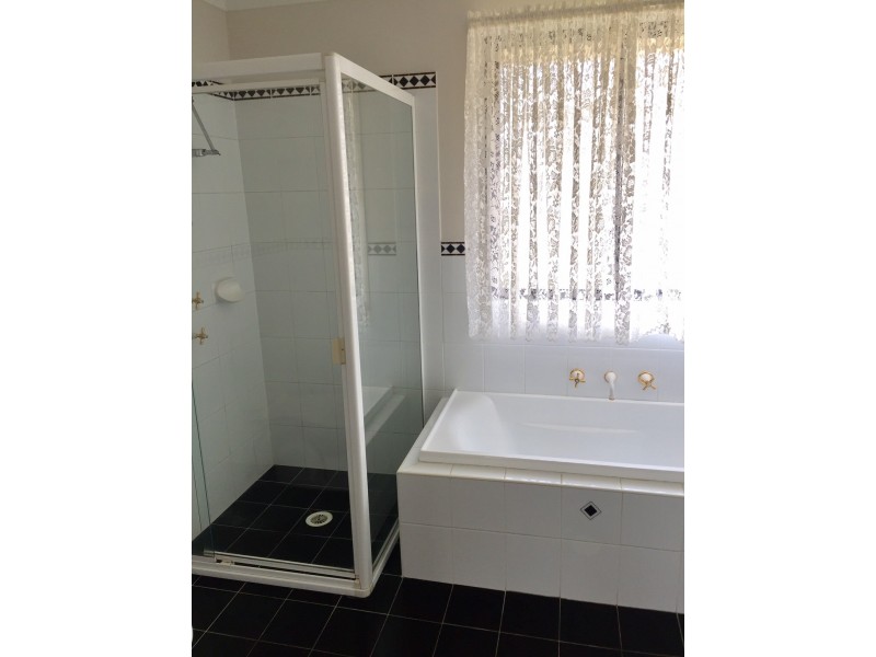 1 Ebony Link, Worrigee NSW 2540