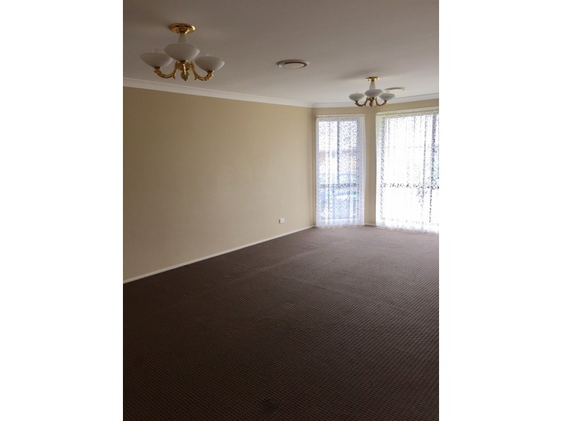 1 Ebony Link, Worrigee NSW 2540