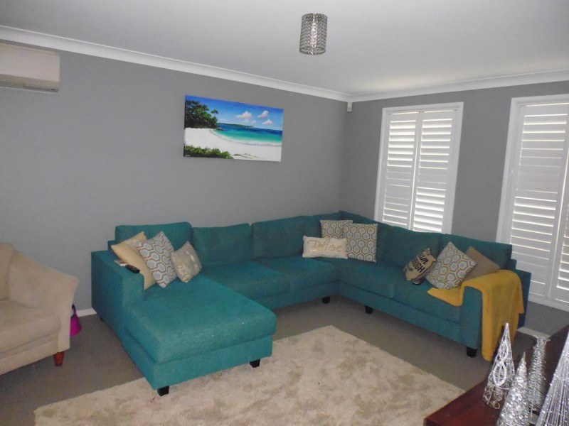 3 Mintbush Crescent, Worrigee NSW 2540