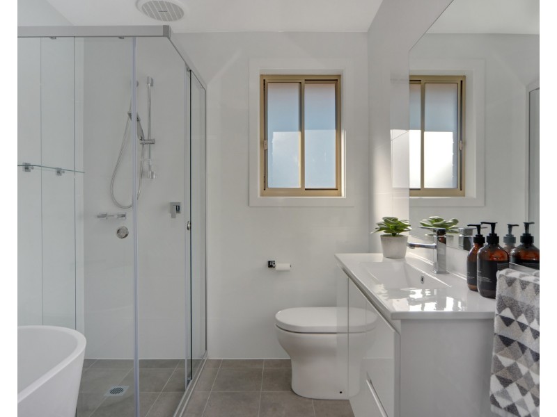 4/19 & 21 Sugarwood Road, Worrigee NSW 2540